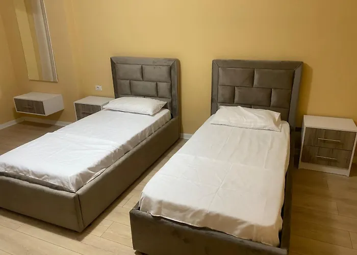 Apartment Cherry Shkoder